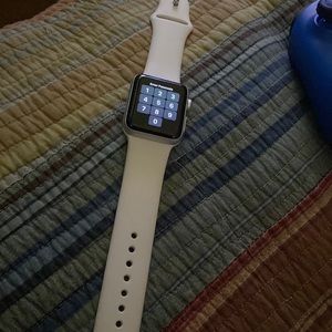 I’m selling and Apple Watch Series 3